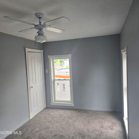 Tiny photo for 201 E Maple Street, Liberty Center, OH 43532 (MLS # 10011053)