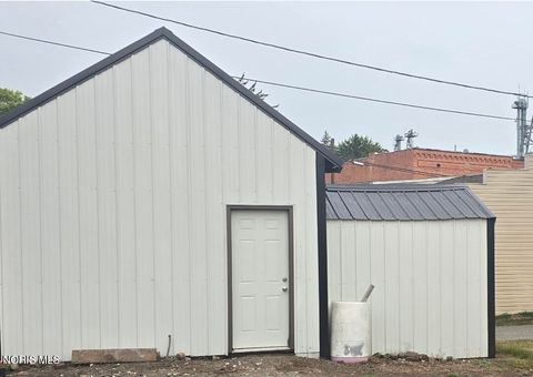 Tiny photo for 201 E Maple Street, Liberty Center, OH 43532 (MLS # 10011053)