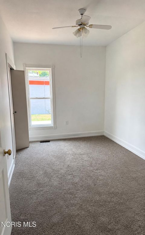 Tiny photo for 201 E Maple Street, Liberty Center, OH 43532 (MLS # 10011053)