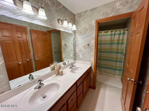 Tiny photo for 1088 Westridge Drive, Waterville, OH 43566 (MLS # 10010902)