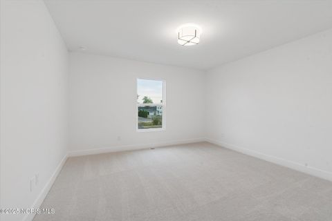 Tiny photo for 995 Stoneleigh Road, Perrysburg, OH 43551 (MLS # 10000087)