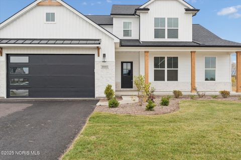 Tiny photo for 995 Stoneleigh Road, Perrysburg, OH 43551 (MLS # 10000087)