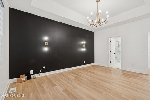 Tiny photo for 995 Stoneleigh Road, Perrysburg, OH 43551 (MLS # 10000087)