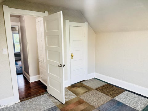 Tiny photo for 266 E Hudson Street, Toledo, OH 43608 (MLS # 10013231)