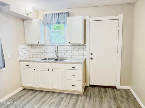 Tiny photo for 266 E Hudson Street, Toledo, OH 43608 (MLS # 10013231)