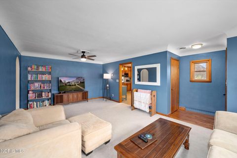 Tiny photo for 629 W Smith Street, Gibsonburg, OH 43431 (MLS # 10005594)