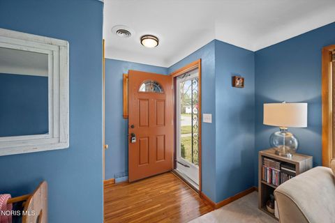 Tiny photo for 629 W Smith Street, Gibsonburg, OH 43431 (MLS # 10005594)