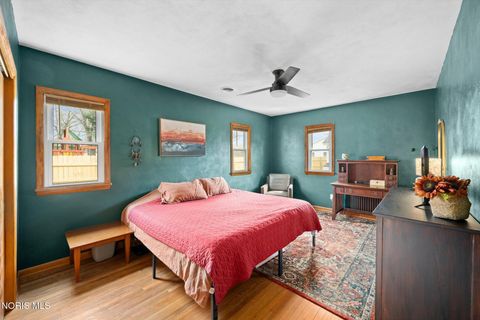 Tiny photo for 629 W Smith Street, Gibsonburg, OH 43431 (MLS # 10005594)