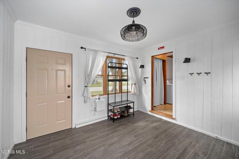 Tiny photo for 629 W Smith Street, Gibsonburg, OH 43431 (MLS # 10005594)