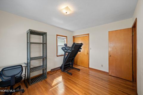 Tiny photo for 629 W Smith Street, Gibsonburg, OH 43431 (MLS # 10005594)