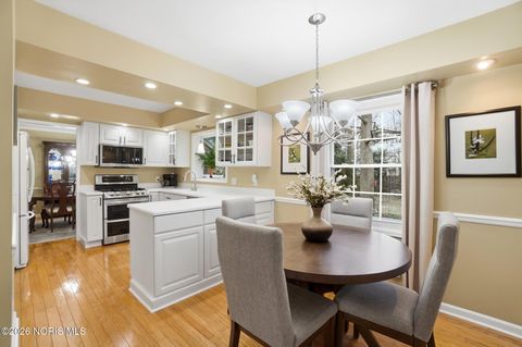 Tiny photo for 6854 Williamsburg Drive, Sylvania, OH 43560 (MLS # 10003154)