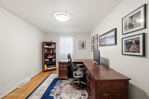 Tiny photo for 6854 Williamsburg Drive, Sylvania, OH 43560 (MLS # 10003154)