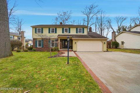 Photo of 6854 Williamsburg Drive, Sylvania, OH 43560 (MLS # 10003154)