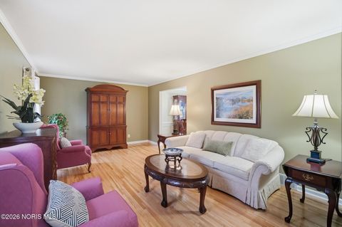 Tiny photo for 6854 Williamsburg Drive, Sylvania, OH 43560 (MLS # 10003154)