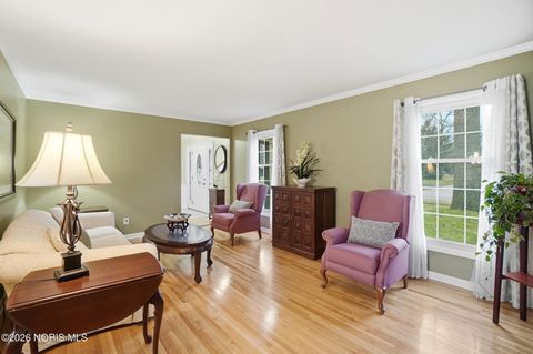 Tiny photo for 6854 Williamsburg Drive, Sylvania, OH 43560 (MLS # 10003154)