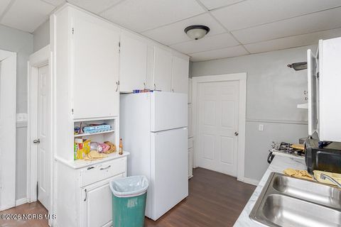 Tiny photo for 2258 Kent Street, Toledo, OH 43620 (MLS # 10002960)