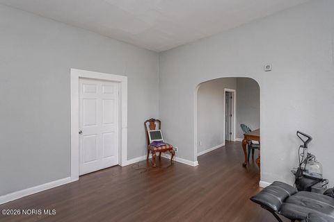 Tiny photo for 2258 Kent Street, Toledo, OH 43620 (MLS # 10002960)