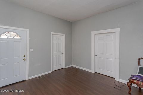 Tiny photo for 2258 Kent Street, Toledo, OH 43620 (MLS # 10002960)