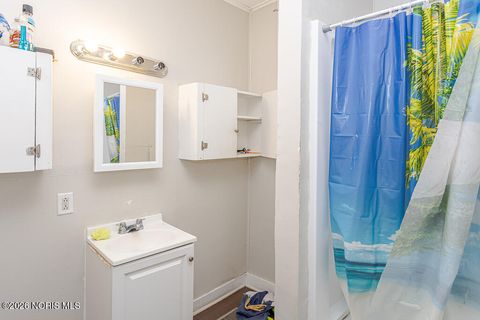 Tiny photo for 2258 Kent Street, Toledo, OH 43620 (MLS # 10002960)