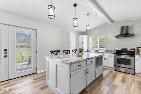 Tiny photo for 5905 Ohio Street, Berkey, OH 43504 (MLS # 10007957)