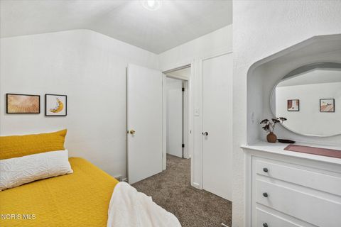 Tiny photo for 553 Andora Drive, Toledo, OH 43609 (MLS # 10009288)