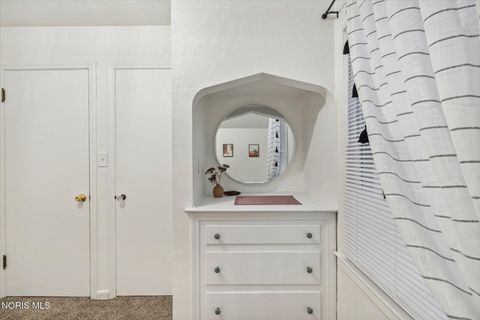 Tiny photo for 553 Andora Drive, Toledo, OH 43609 (MLS # 10009288)