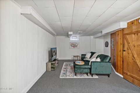 Tiny photo for 553 Andora Drive, Toledo, OH 43609 (MLS # 10009288)