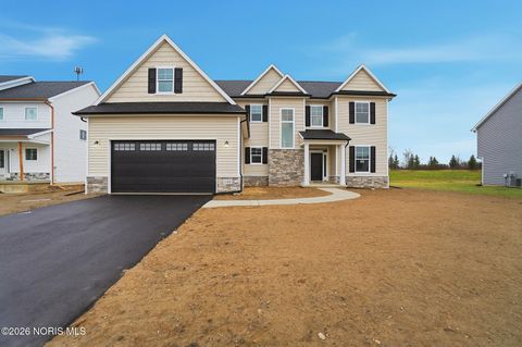 Tiny photo for 140 Barton Creek Drive, Perrysburg, OH 43551 (MLS # 10005649)