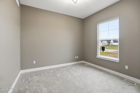 Tiny photo for 140 Barton Creek Drive, Perrysburg, OH 43551 (MLS # 10005649)