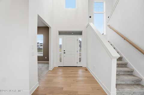 Tiny photo for 140 Barton Creek Drive, Perrysburg, OH 43551 (MLS # 10005649)