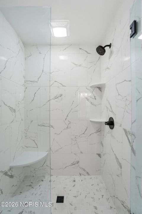 Tiny photo for 140 Barton Creek Drive, Perrysburg, OH 43551 (MLS # 10005649)