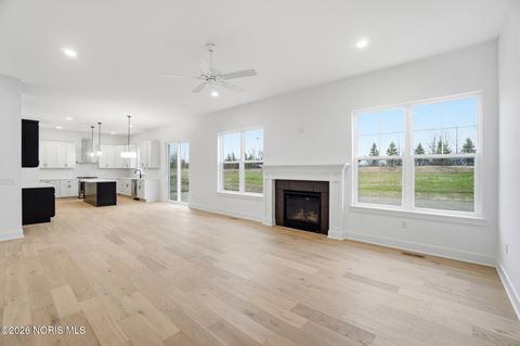 Tiny photo for 140 Barton Creek Drive, Perrysburg, OH 43551 (MLS # 10005649)