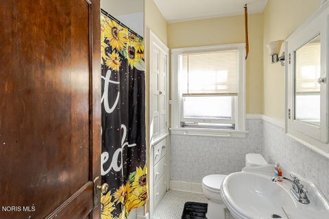 Tiny photo for 3833 Drexel Drive, Toledo, OH 43612 (MLS # 10013782)