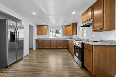 Tiny photo for 2861 Latcha Road, Millbury, OH 43447 (MLS # 10006659)