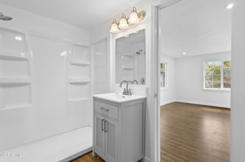 Tiny photo for 2861 Latcha Road, Millbury, OH 43447 (MLS # 10006659)