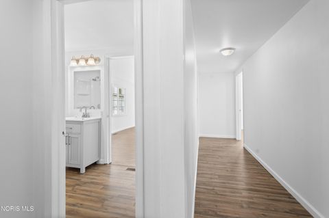 Tiny photo for 2861 Latcha Road, Millbury, OH 43447 (MLS # 10006659)