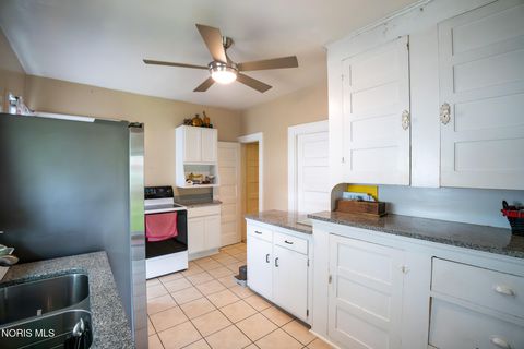 Tiny photo for 150 N Shoop Avenue, Wauseon, OH 43567 (MLS # 10006043)