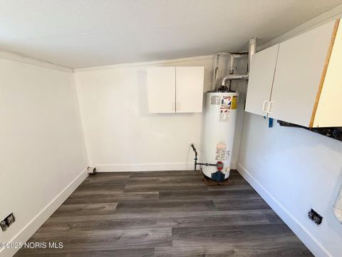 Tiny photo for 145 Whiting Avenue, Toledo, OH 43609 (MLS # 10000692)