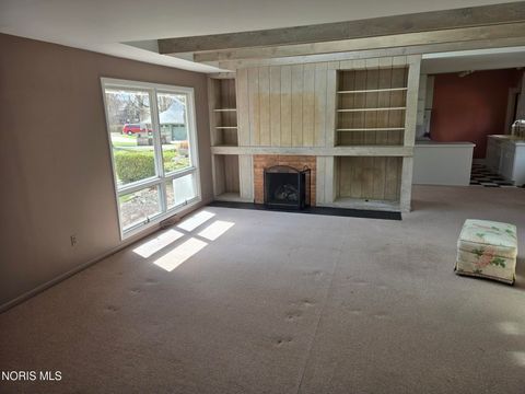 Tiny photo for 2210 River Road, Maumee, OH 43537 (MLS # 10005163)