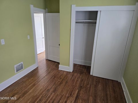 Tiny photo for 2210 River Road, Maumee, OH 43537 (MLS # 10005163)