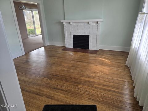 Tiny photo for 2210 River Road, Maumee, OH 43537 (MLS # 10005163)