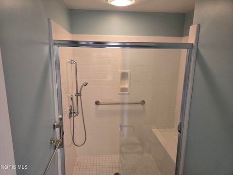 Tiny photo for 2210 River Road, Maumee, OH 43537 (MLS # 10005163)