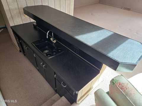 Tiny photo for 2210 River Road, Maumee, OH 43537 (MLS # 10005163)