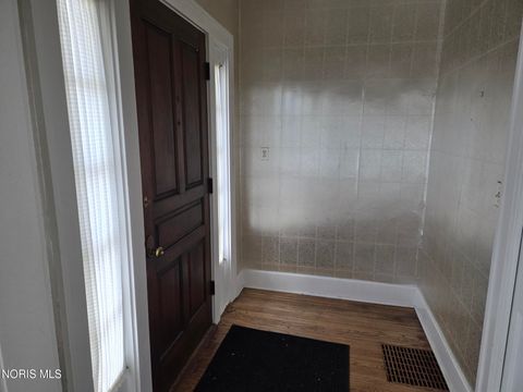 Tiny photo for 2210 River Road, Maumee, OH 43537 (MLS # 10005163)