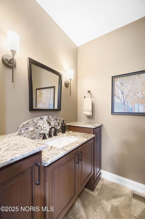 Tiny photo for 4045 Coder Cove Court, Maumee, OH 43537 (MLS # 10000980)