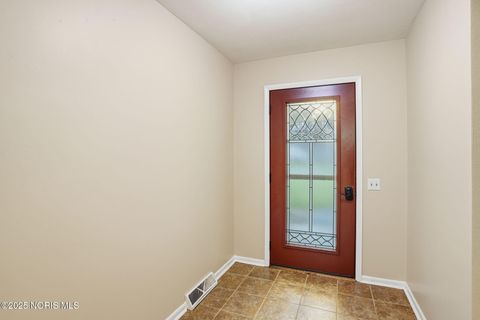 Tiny photo for 601 Yorkshire Drive, Findlay, OH 45840 (MLS # 10001832)