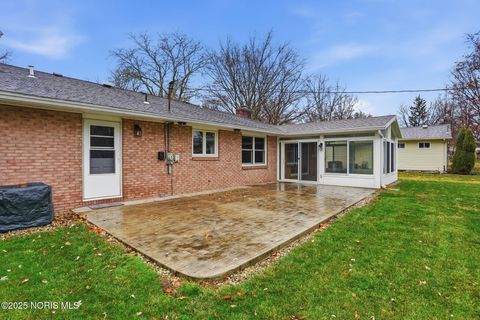 Tiny photo for 601 Yorkshire Drive, Findlay, OH 45840 (MLS # 10001832)