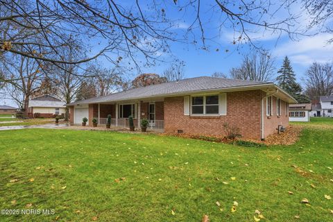 Tiny photo for 601 Yorkshire Drive, Findlay, OH 45840 (MLS # 10001832)