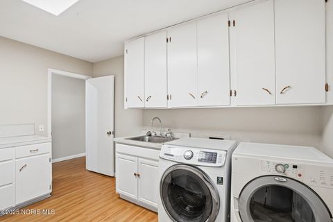 Tiny photo for 601 Yorkshire Drive, Findlay, OH 45840 (MLS # 10001832)