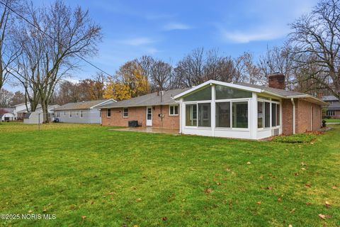 Tiny photo for 601 Yorkshire Drive, Findlay, OH 45840 (MLS # 10001832)
